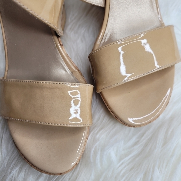 Stuart Weitzman Nude Cork Wedge Heels - Picture 11 of 14